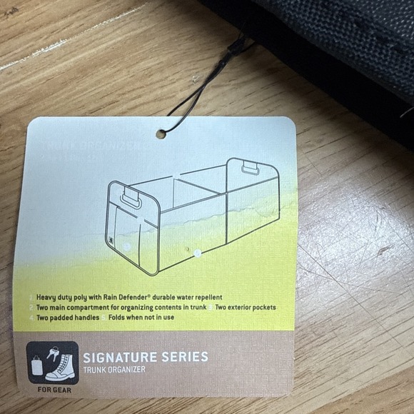 Carhartt Universal Collapsible Cargo Trunk Organizer for Cars, SUV, Trucks - Picture 2 of 5